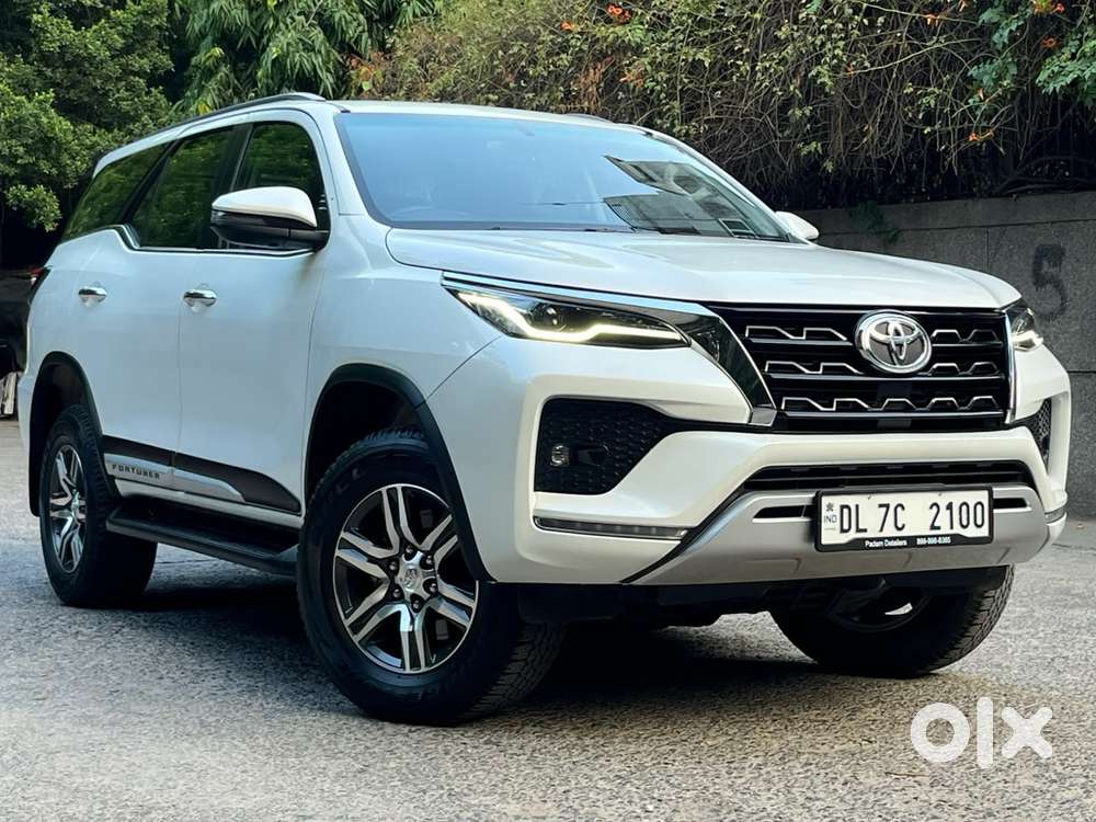 Toyota Fortuner 4x2 At 2.7 Petrol, 2024, Petrol