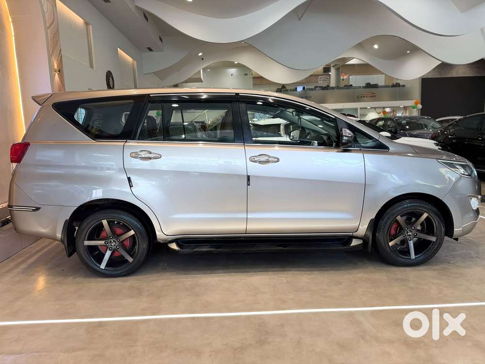 Toyota Innova Crysta 2.8 Z, 2017, Diesel