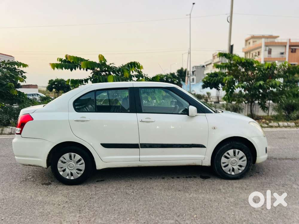 Maruti Suzuki Dzire 1.2 Vxi, 2010, Petrol
