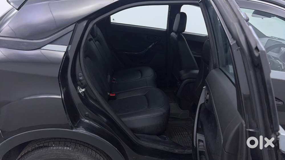 Tata Nexon 1.5 Revotorq Xz Plus (o) Dark Edition, 2022, Diesel