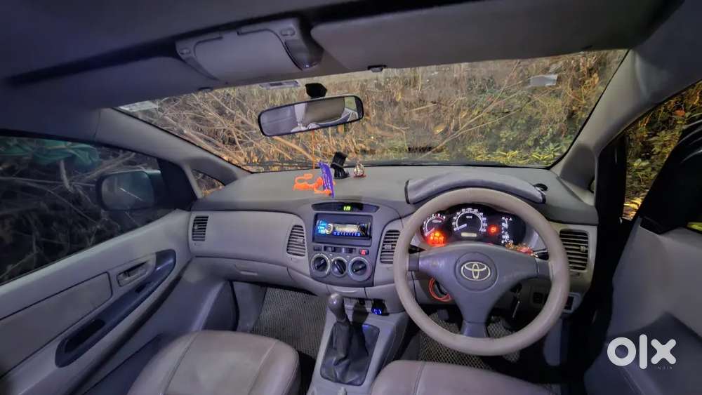 Toyota Innova 2012 Diesel 14000 Km Driven