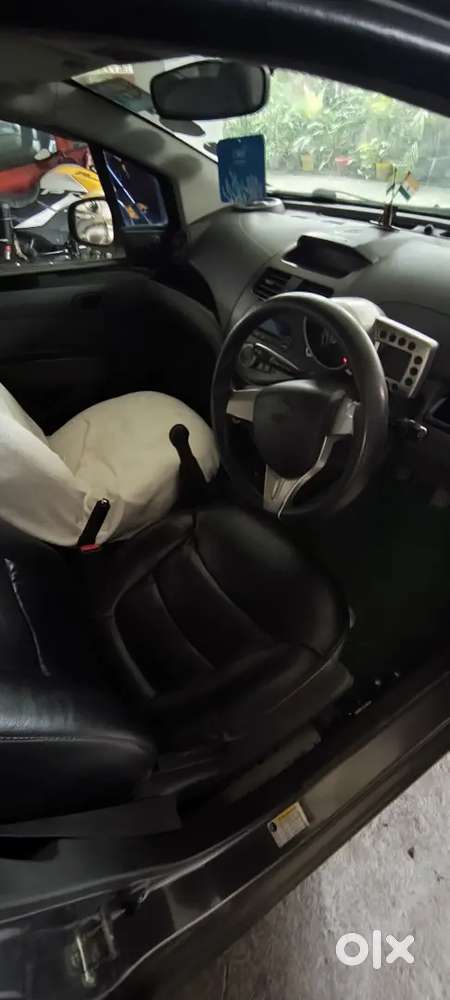 Chevrolet Beat Lt 2011 Model