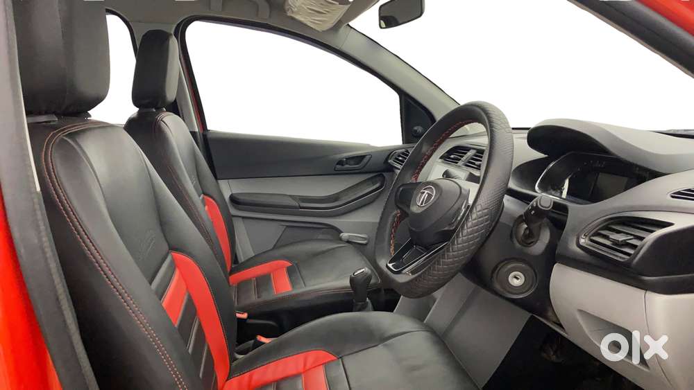 Tata Tiago Xe, 2021, Petrol
