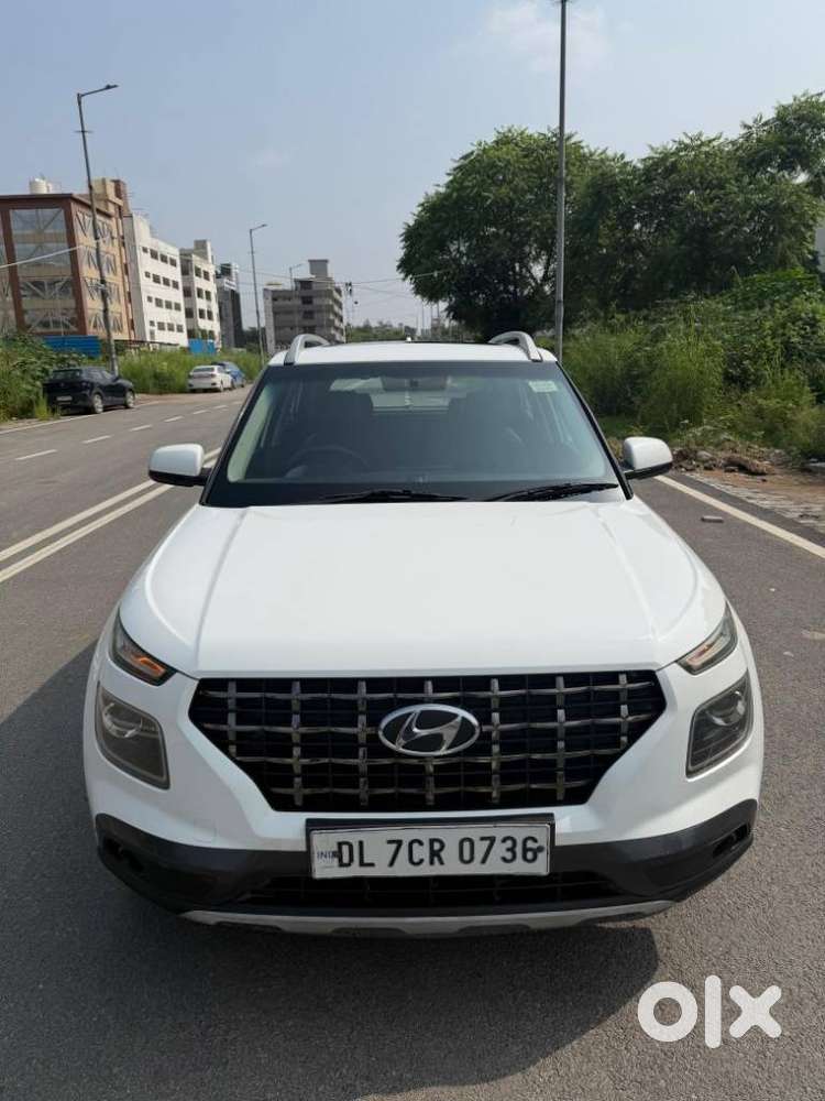 Hyundai Venue 1.0 Sx (o) Turbo Dct, 2019, Petrol