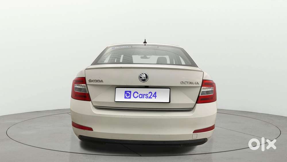 Skoda Octavia 1.8 Tsi At Style Plus, 2017, Petrol