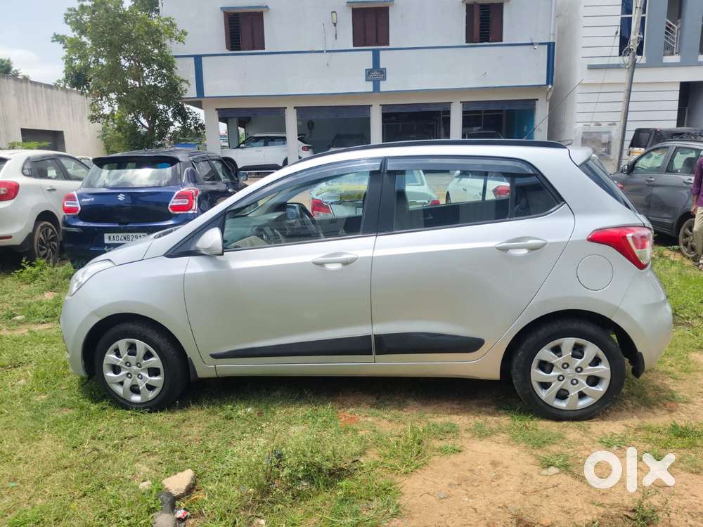 Hyundai Grand I10 Sportz O 1.2, 2017, Petrol