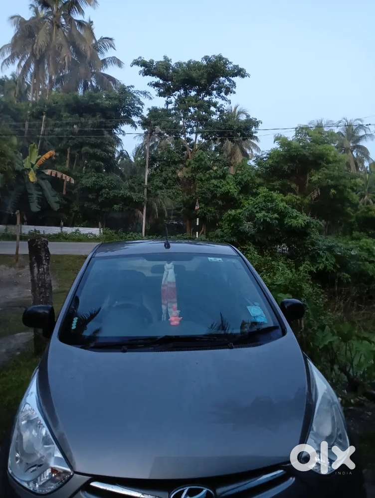 Hyundai Eon 1.0 Magna 2012
