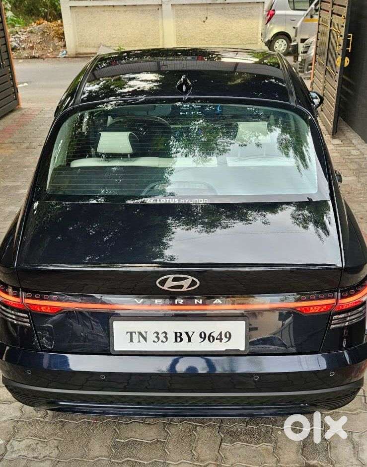Hyundai Verna 1.5 Mpi Mt Sx (o), 2024, Petrol