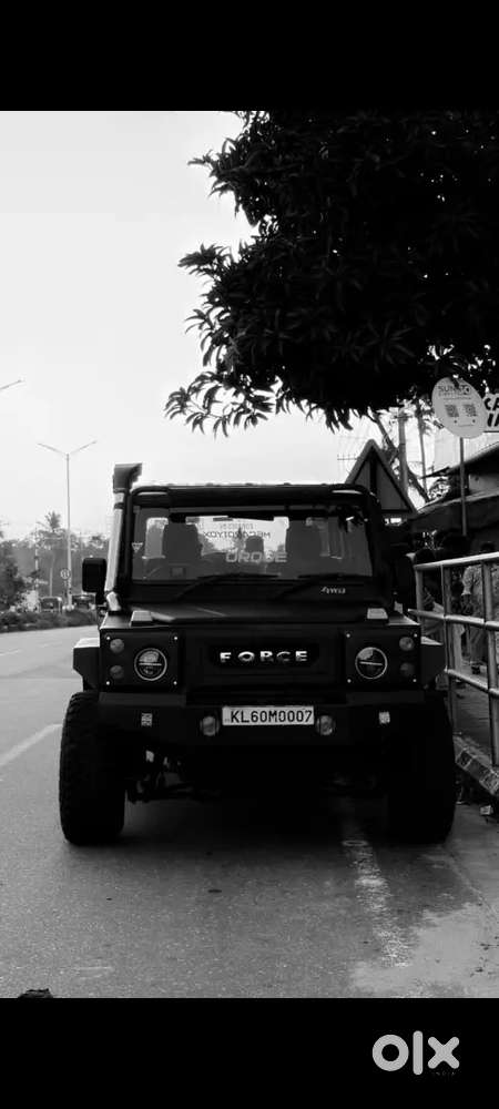 Force Motors Gurkha 2017