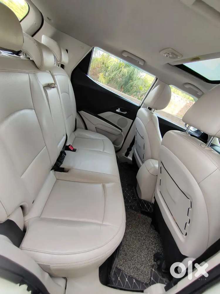 Mahindra Xuv300 2019 Diesel 57000 Km Driven