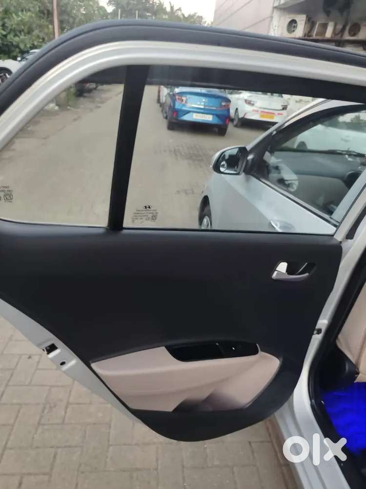 Hyundai Grand I10 Sportz 2015