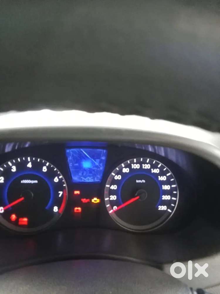 Hyundai Verna Gls 1.5 Cardi E3