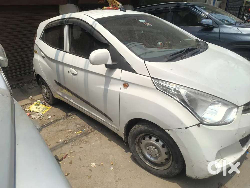 Hyundai Eon 2018 Petrol 125000 Km Driven