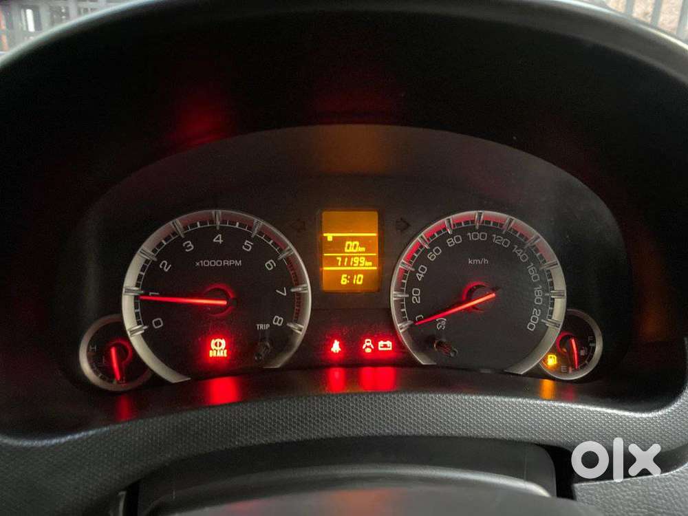 Maruti Suzuki Swift Vxi Abs Bsiv, 2016, Petrol