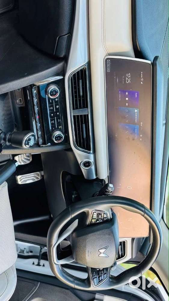 Mahindra Xuv700 2.2 Ax 7 Diesel Mt Str, 2024, Diesel