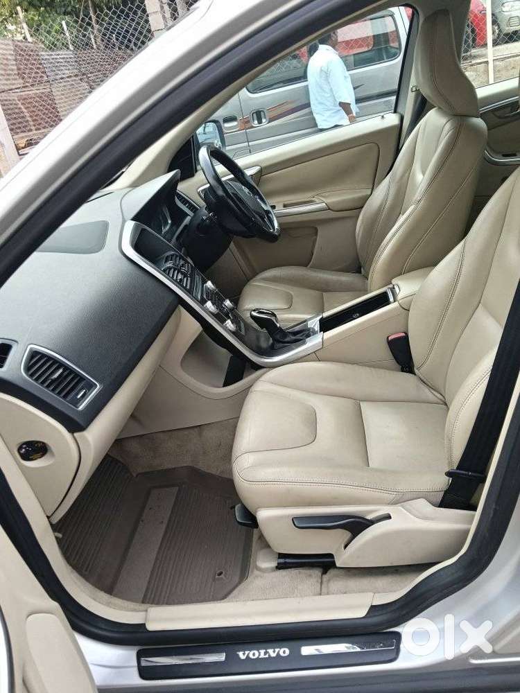 Volvo Xc60 Momentum D4, 2016, Diesel