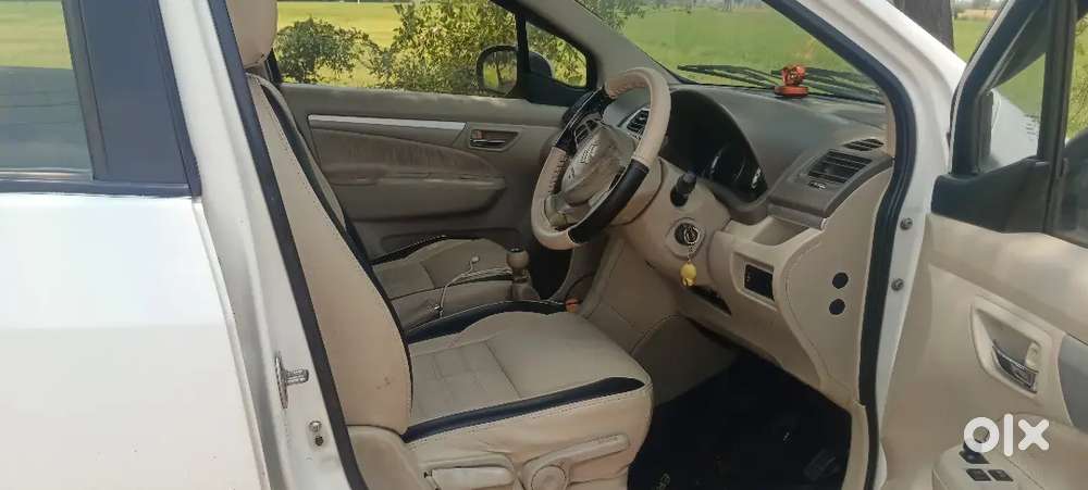 Maruti Suzuki Ertiga 2013 Diesel Well Maintained 2014 Registration