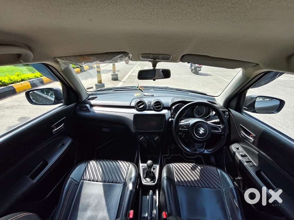 Maruti Suzuki Swift Vxi + Manual, 2022, Petrol