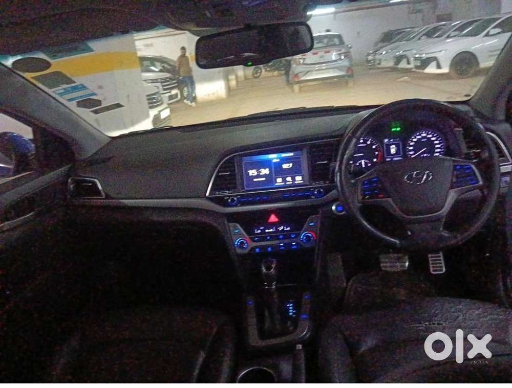 Hyundai Elantra Sx Top Variant 2017 Petrol Well Maintained