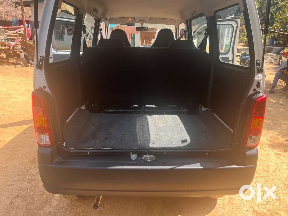 Maruti Suzuki Eeco Petrol 5500 Km Driven