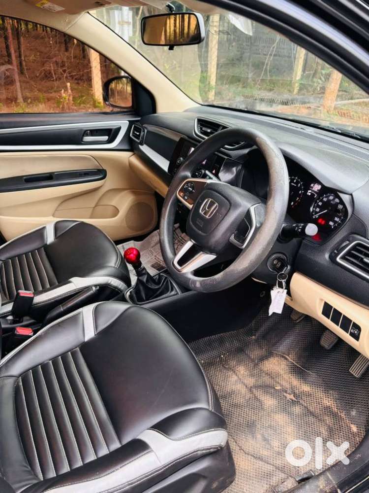 Honda Amaze, 2022, Petrol