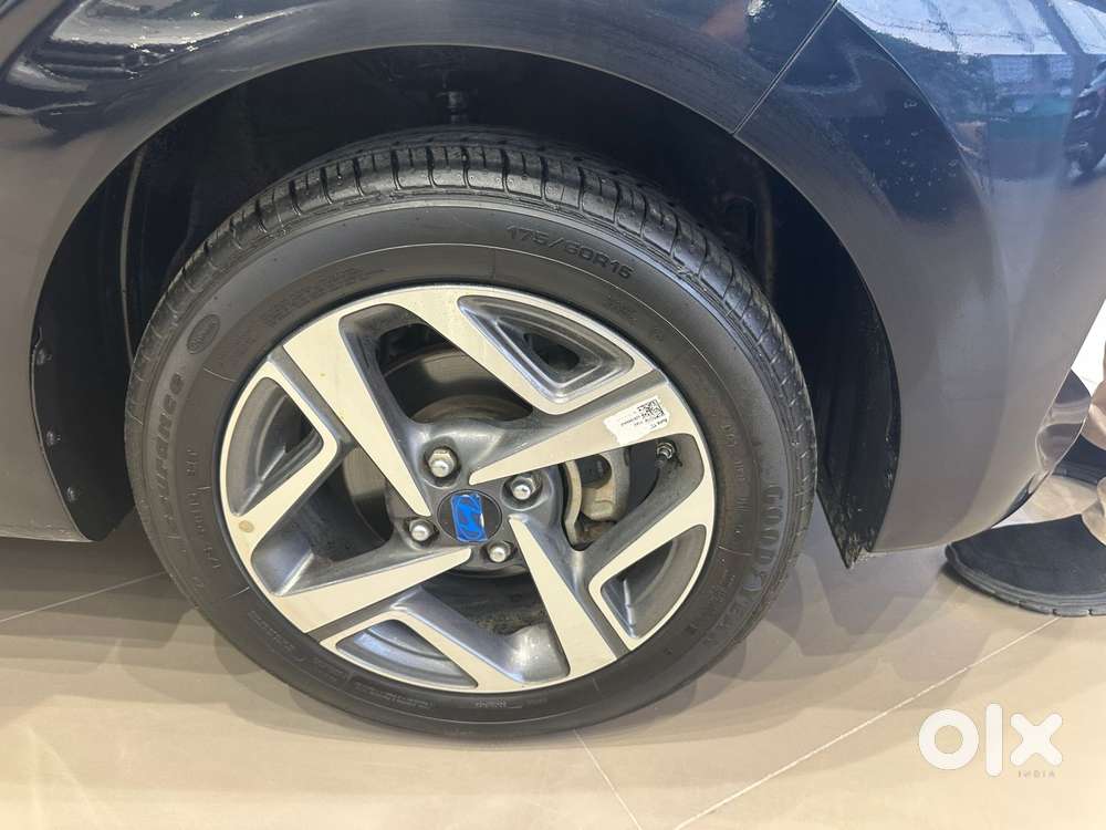 Hyundai Aura Sx 1.2 Cng, 2024, Petrol