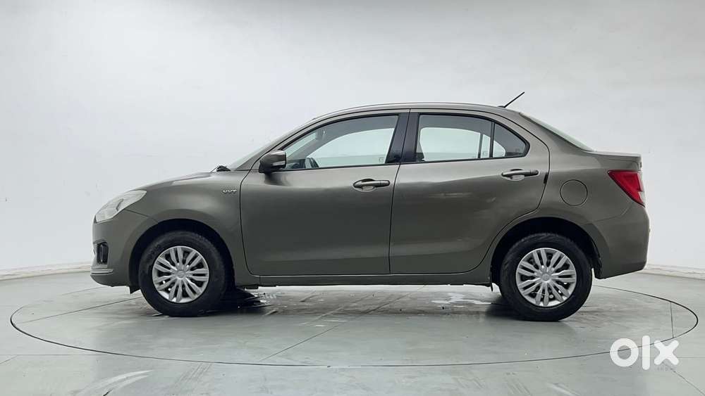 Maruti Suzuki Dzire 1.2 Vxi Amt, 2017, Petrol