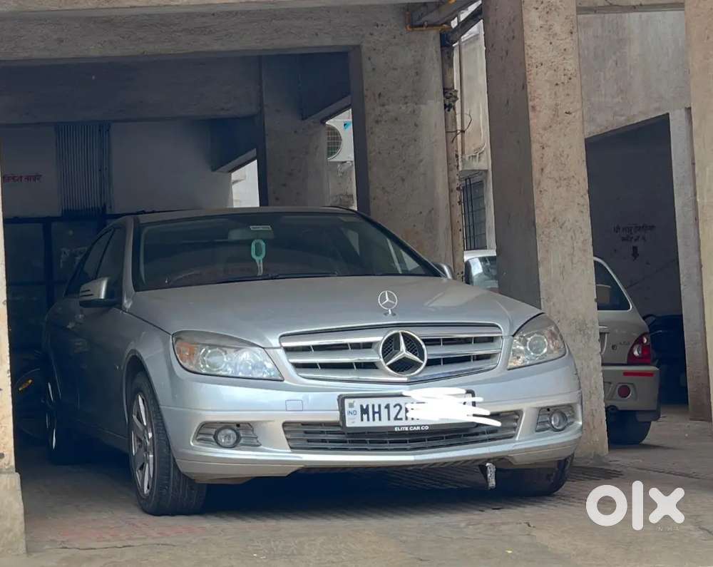 Mercedes-benz C-class 2011