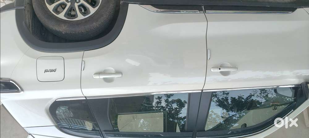 Grand Vitara Pearl White New , Very Less Driven