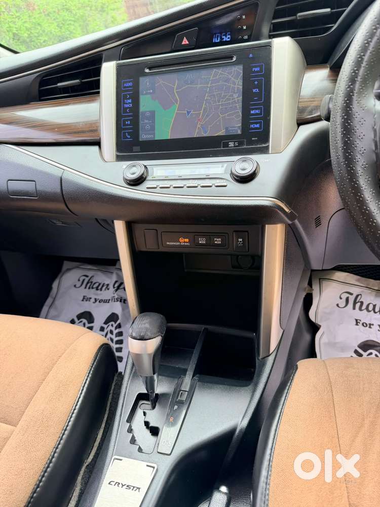 Toyota Innova Crysta 2.8 Zx At 7 Seater, 2017, Diesel