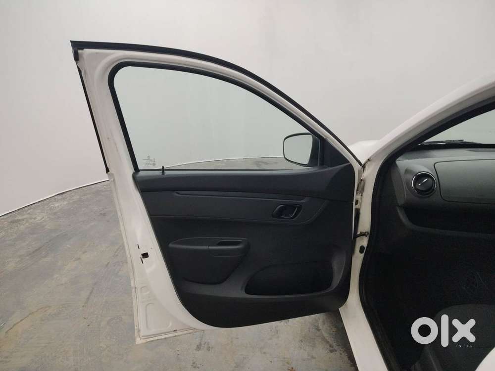 Renault Kwid 1.0 Rxt Sce Special (o), 2016, Petrol