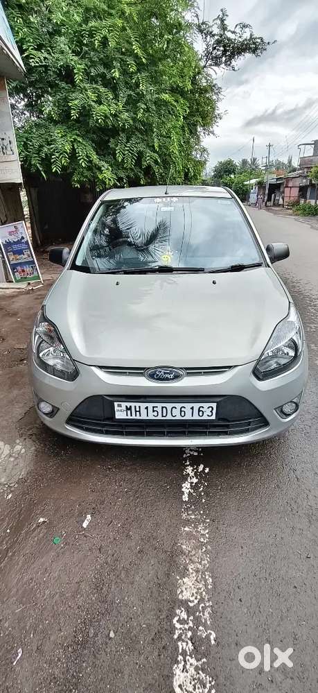 Ford Figo Petrol Zxi, 2011 Model Year