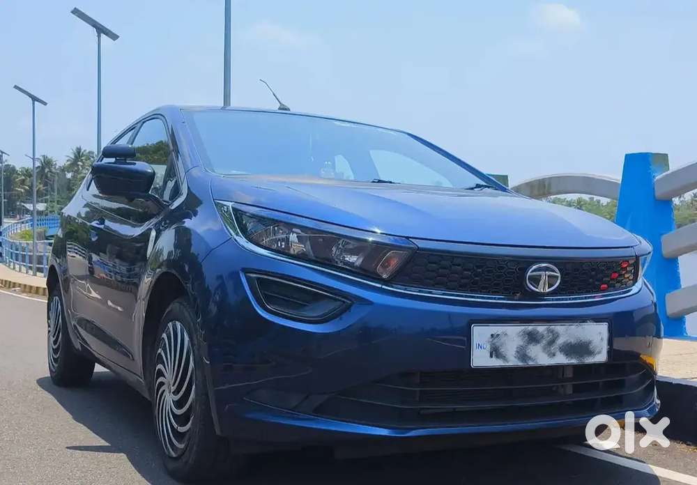 For Sale Tata Altroz 2022 Petrol Well Maintained