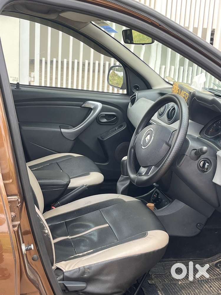 Renault Duster 2014 Petrol 120000 Km Driven