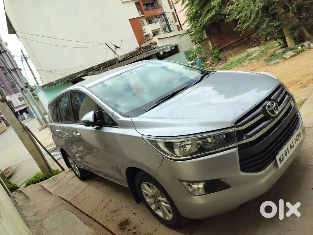 Toyota Innova Crysta 2018 - Showroom Service History