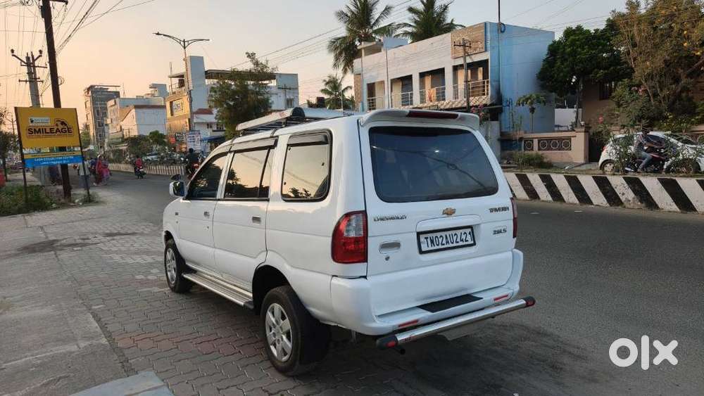Chevrolet Tavera Neo Ls B3 - 10 Seats Bsii, 2012, Diesel
