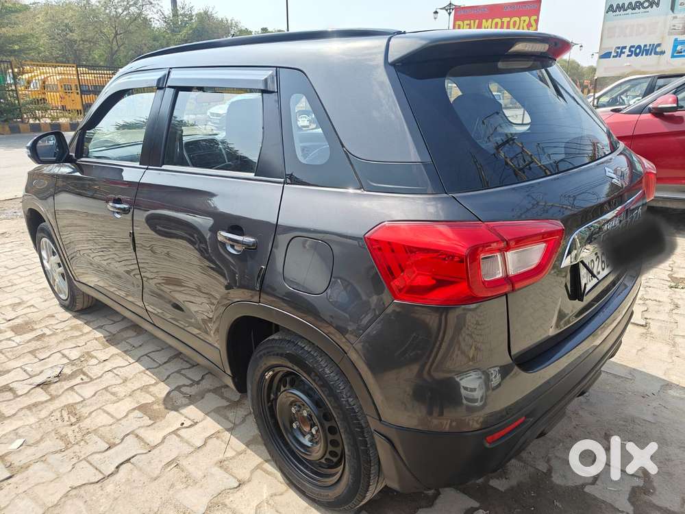 Maruti Suzuki Brezza 1.5 Vxi Smart Hybrid, 2021, Petrol