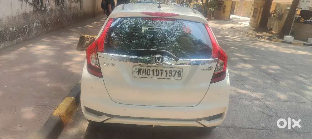 Near Mint Condition Honda Jazz, Automatic, 10000 Kms With Sunroof