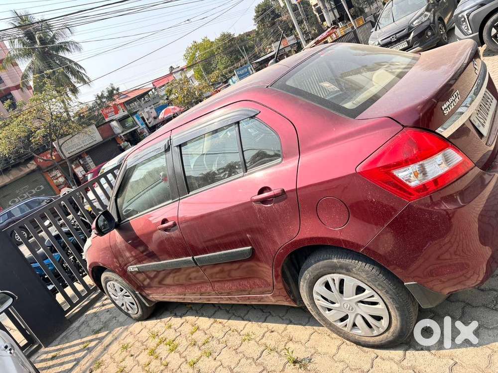 Maruti Suzuki Swift Dzire 2017 Petrol Well Maintained