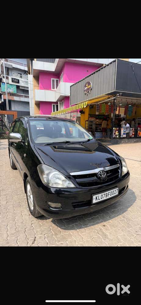 Toyota Innova 2.5 Gx 7 Str Bs-iii, 2007, Diesel