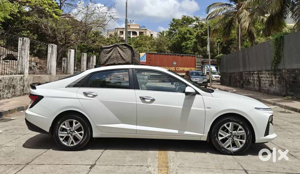 Hyundai Verna 1.5 Sx (o) Vtvt, 2024, Petrol