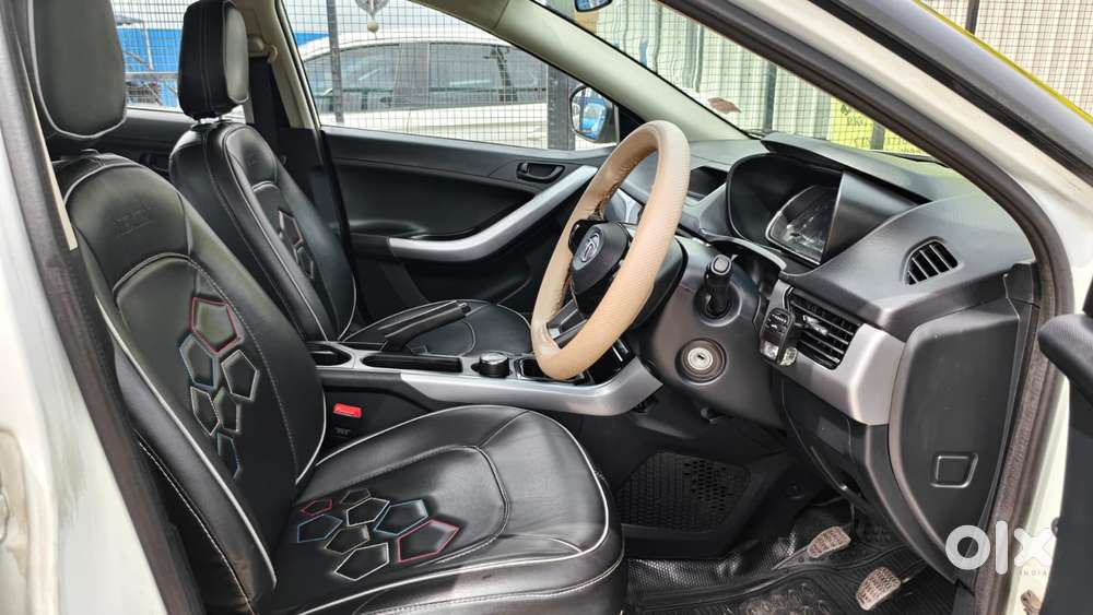 Tata Nexon 1.5 Revotorq Xm (s), 2021, Petrol