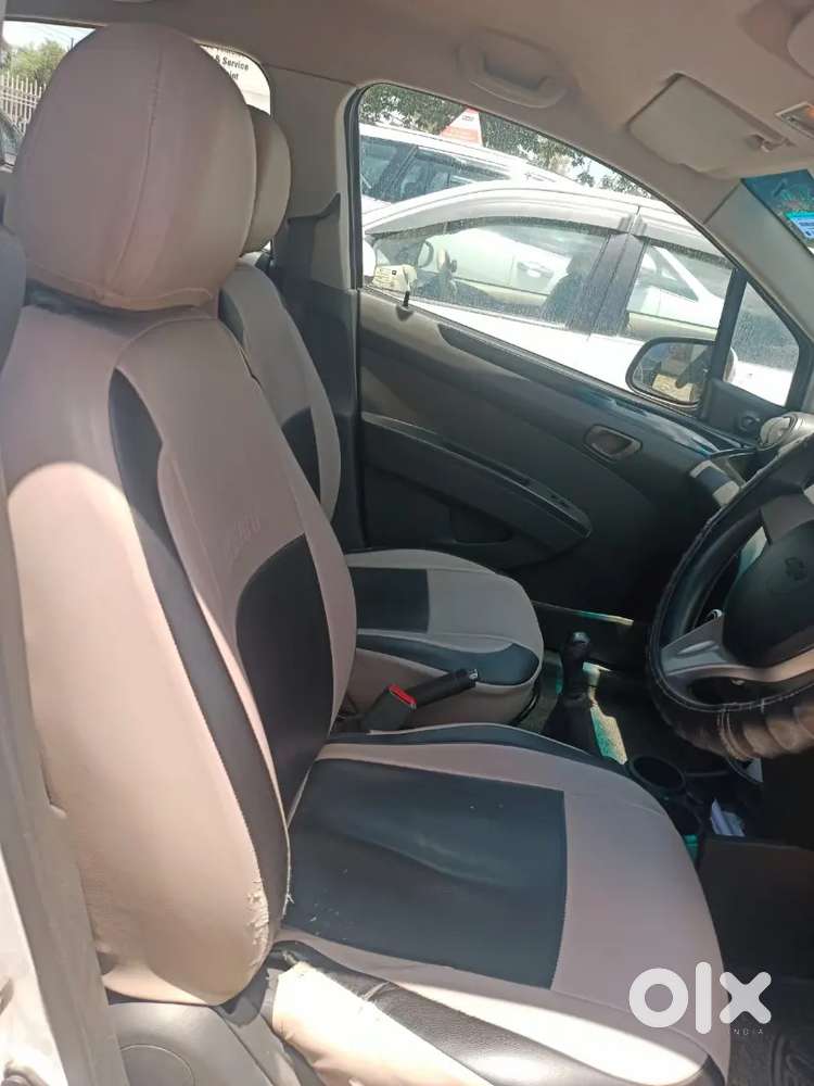 Chevrolet Beat Petrol 2010