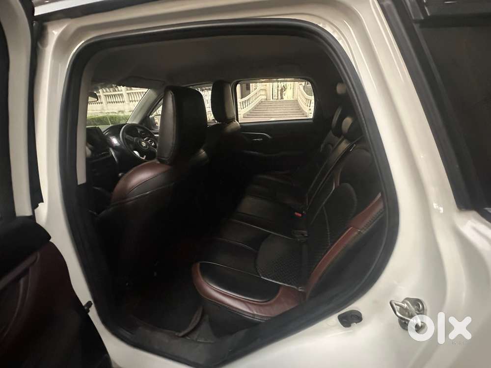 Maruti Suzuki Grand Vitara Petrol 28000 Km Driven