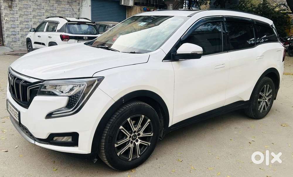 Mahindra Xuv700 2.0 Ax 7 Petrol At Str, 2021, Petrol