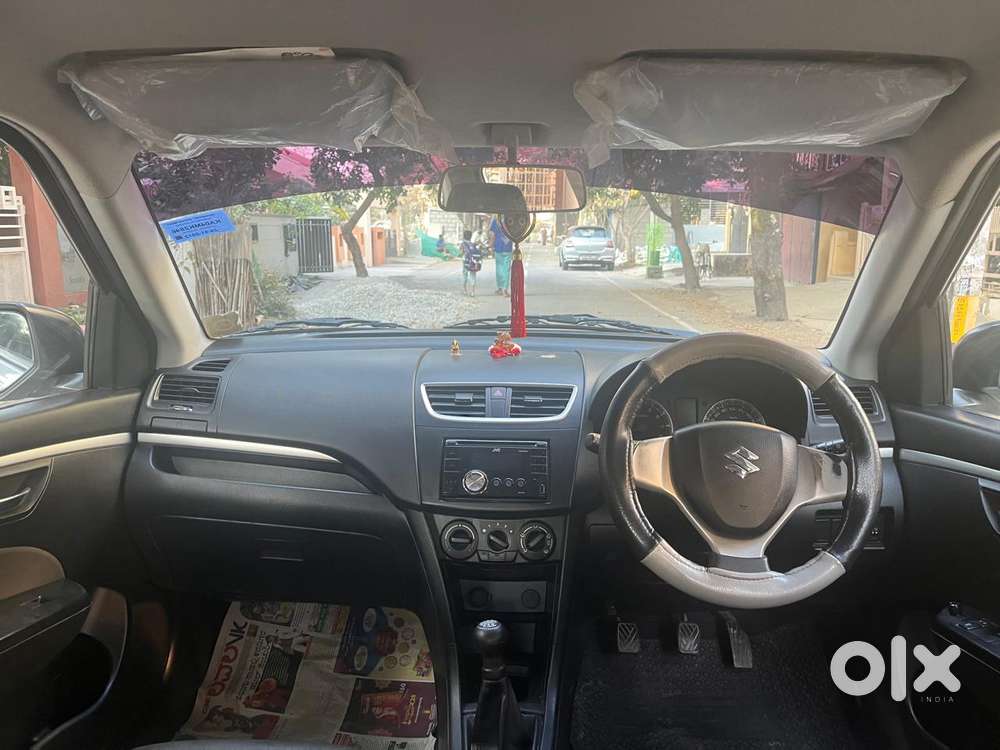 Maruti Suzuki Swift 1.2 Vxi (o), 2012, Petrol