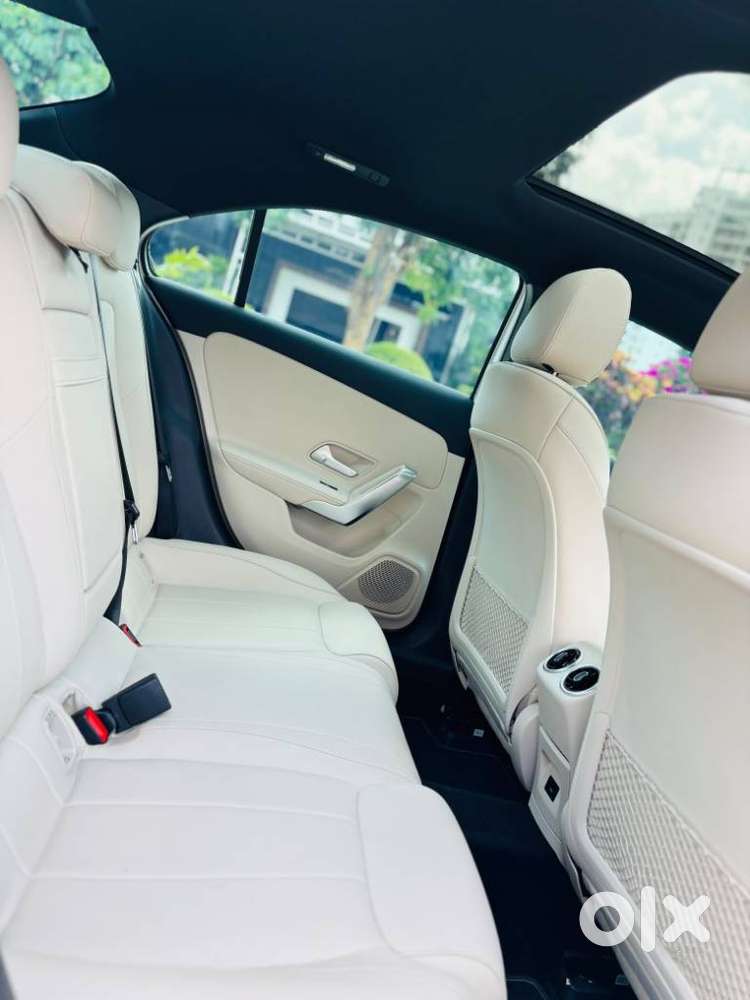 Mercedes-benz A-class Limousine 1.3 A 200, 2023, Petrol