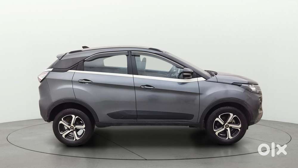 Tata Nexon 1.2 Revotron Xz Plus, 2022, Petrol