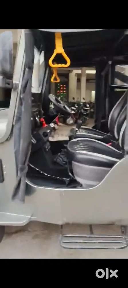 Mahindra Jeep 1999