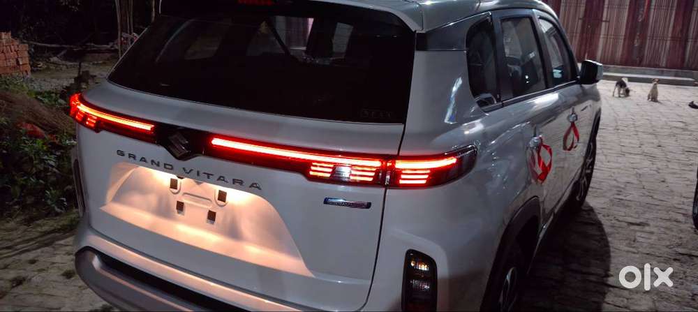 Grand Vitara Pearl White New , Very Less Driven